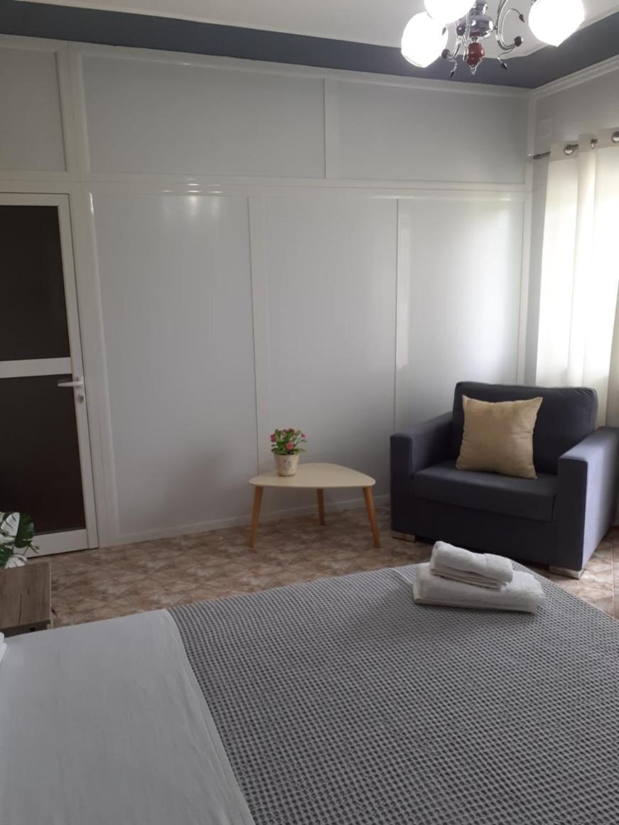 Guest House Krishen Përmet エクステリア 写真